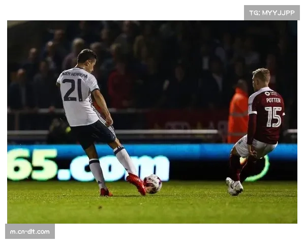 纽卡斯尔联对阵曼联 两位新帅战术对决成英超焦点战役